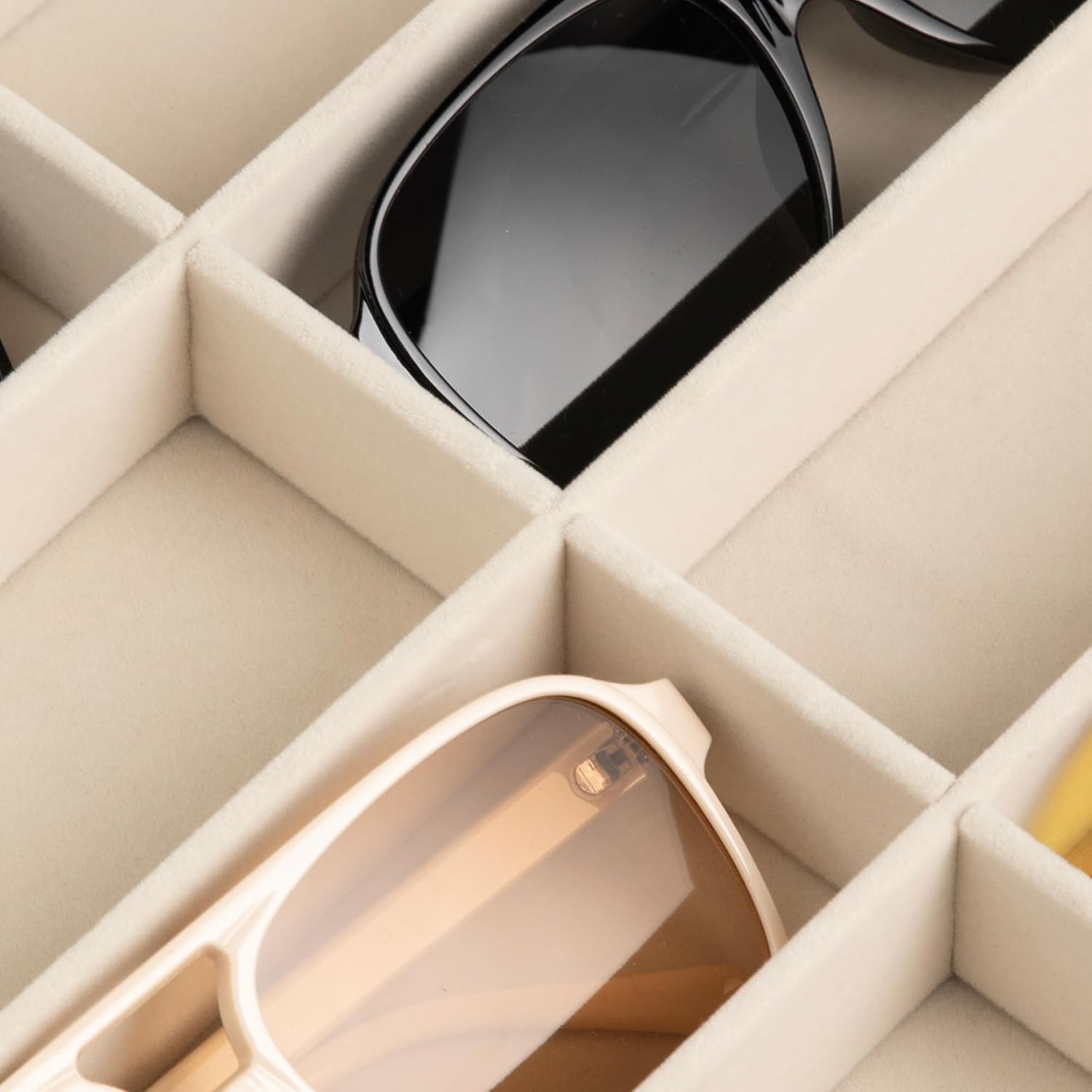 Veelzijdige grijze fluwelen op - Drawer Organizer Tray recensie en prijs